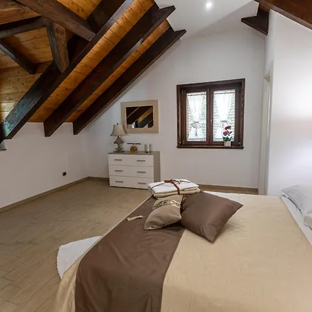 アパート La Pace Dei Sensi